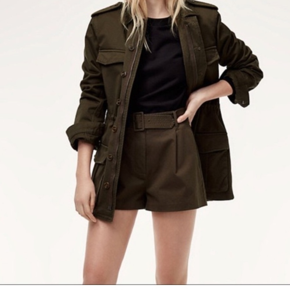 Talula short in olive colour, size 2.
